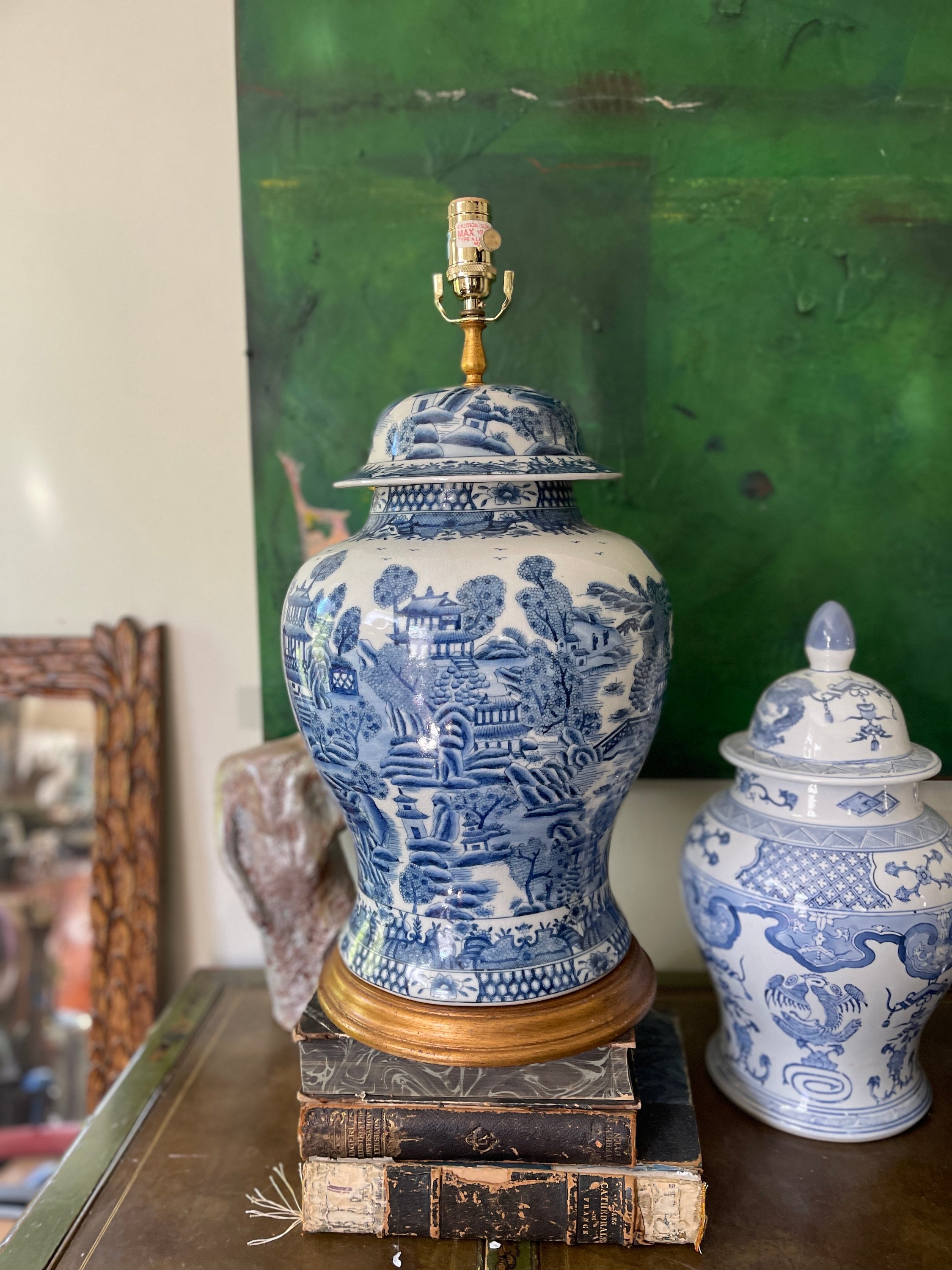 骨董品 花瓶 青と白のグラデーション花瓶