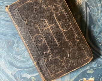 Antique Religious French 1869 Book Memorial Des Vierges Chretiennes