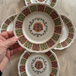 Set of Five Vintage Syracuse China Persian Pattern Plates – 6.25 Inches – Mid Century American Restaurant Ware