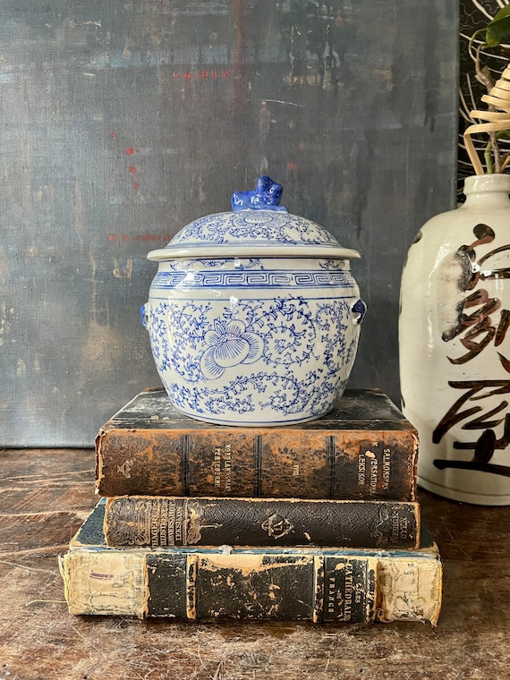 Blue and White Chinoiserie Foo Dog Lidded Bowl