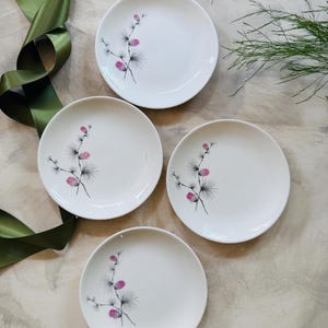 Set of Four (4) Vintage Pink Thistle Floral 6.5” Plates