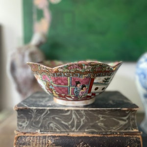 Vintage Famille Rose 8.5” Asian Ceramic Bowl