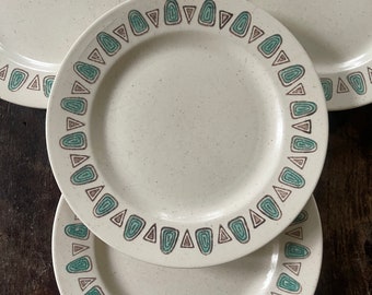 Set of Four (4) Vintage Poppytrail by Metlox in Navajo Pattern Plates