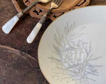 Piatto Rosenthal vintage da 13" in porcellana fine tedesca con motivo Loewry Grasses