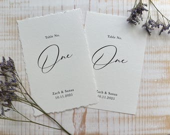 Números de mesa de papel impresos con borde irregular o recto para bodas o eventos, números de mesa con borde irregular rasgado a mano