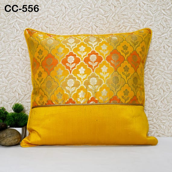 Quadratischer goldener Kissenbezug, luxuriöser Kissenbezug aus reiner Seide, Brokat, Gold – Magenta, für Sofabett oder Sofakissen, Designers
