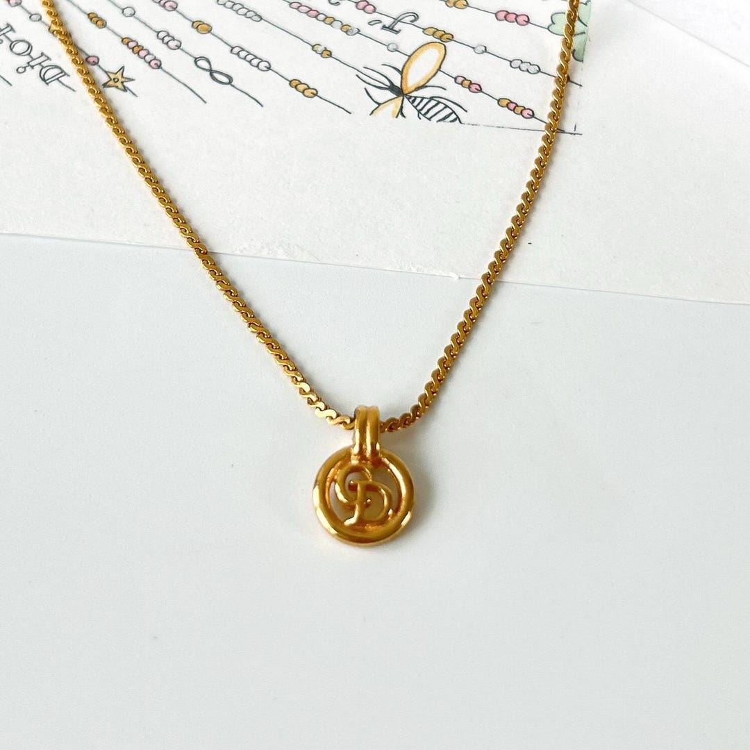 VINTAGE SIGNED CHRISTIAN DIOR CHUNKY GOLD TONE CHAIN LINK