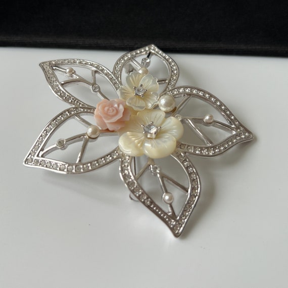GIVENCHY Vintage Flower Silver Plated Brooch - image 4