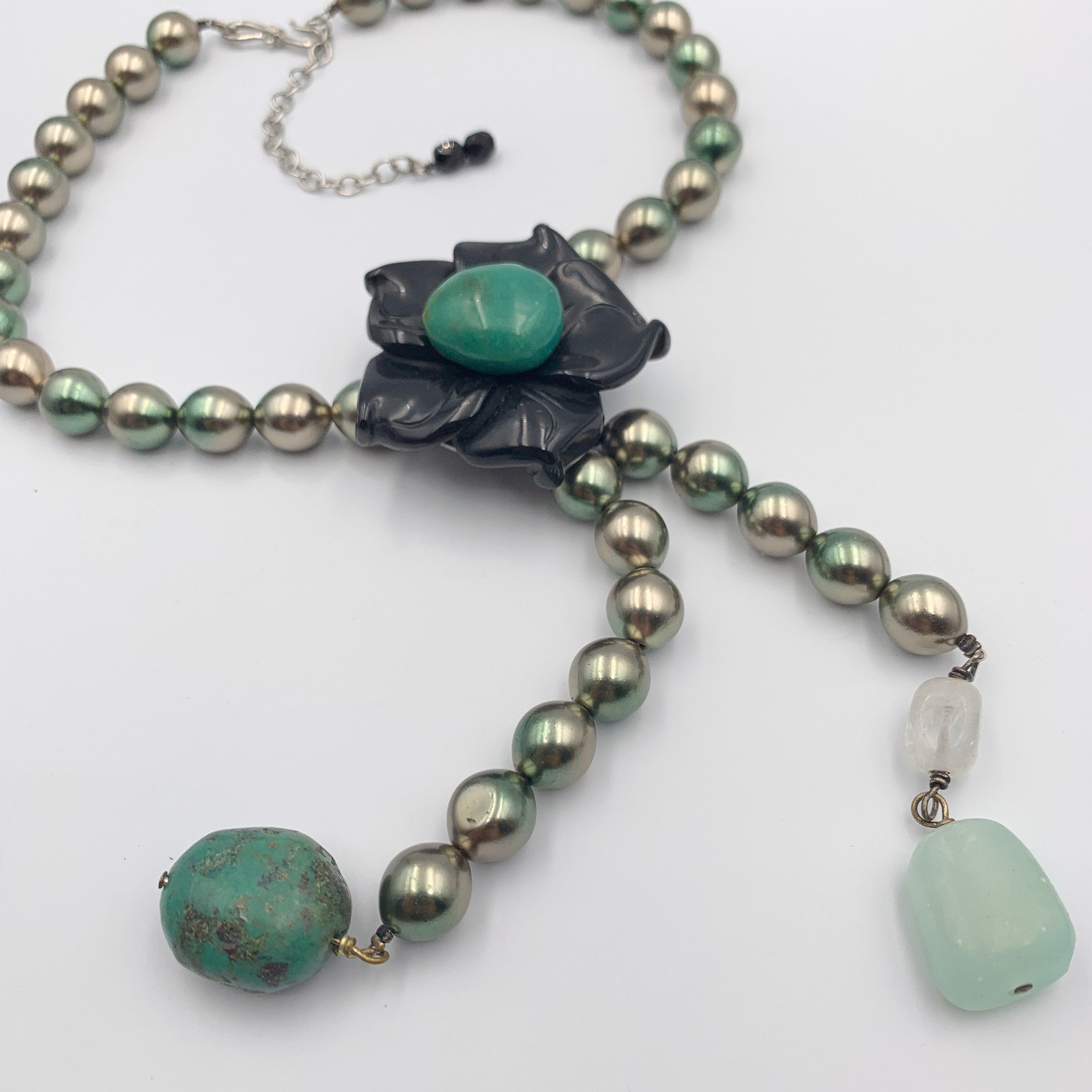 PHILIPPE FERRANDIS PARIS ネックレス【B336】 Philippe Ferrandis Paris Black Flower Faux Pearl Necklace