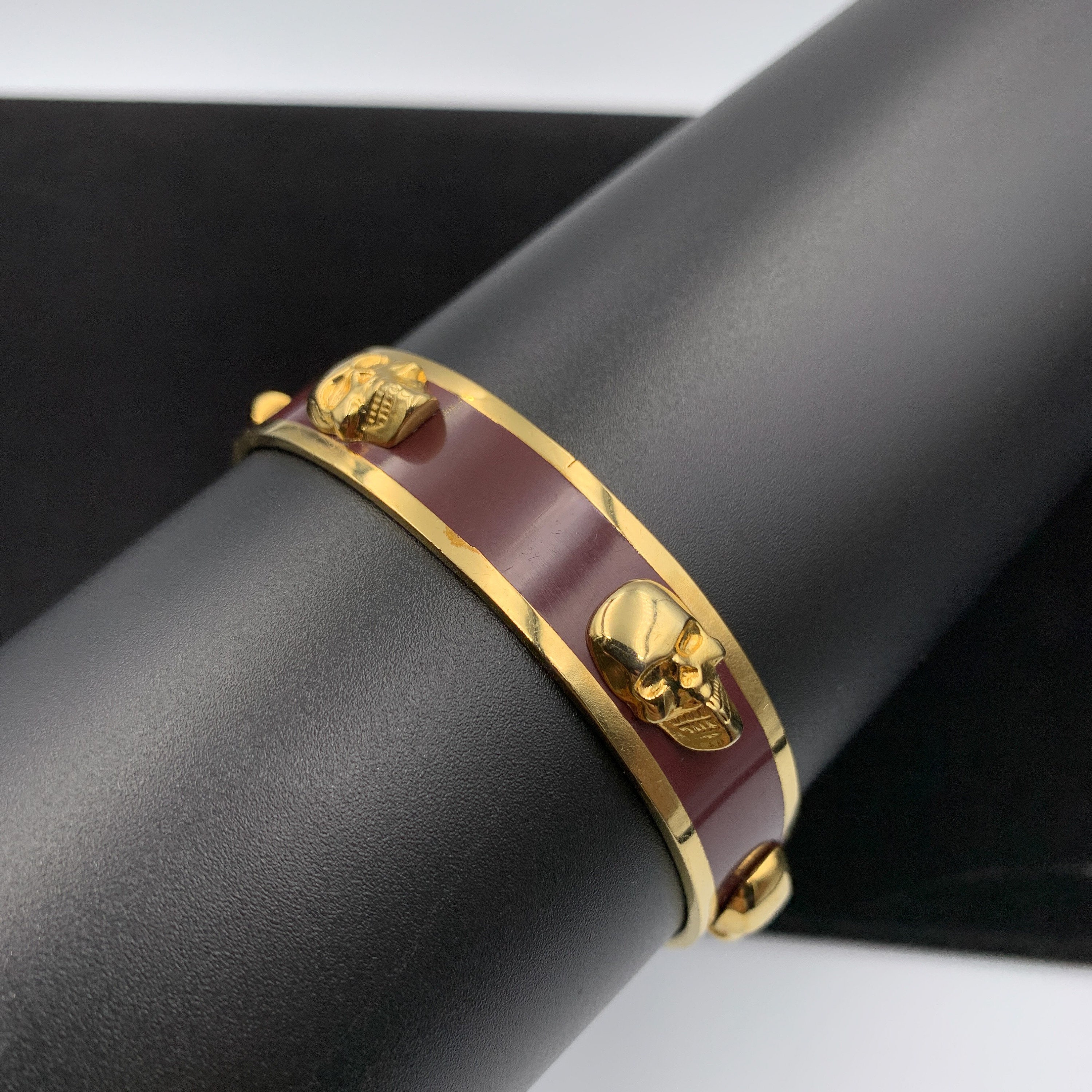 Alexander mcqueen top skull bangle