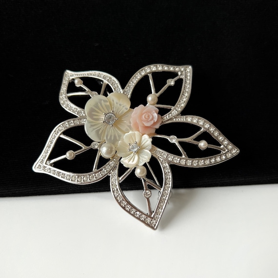 GIVENCHY Vintage Flower Silver Plated Brooch - image 1