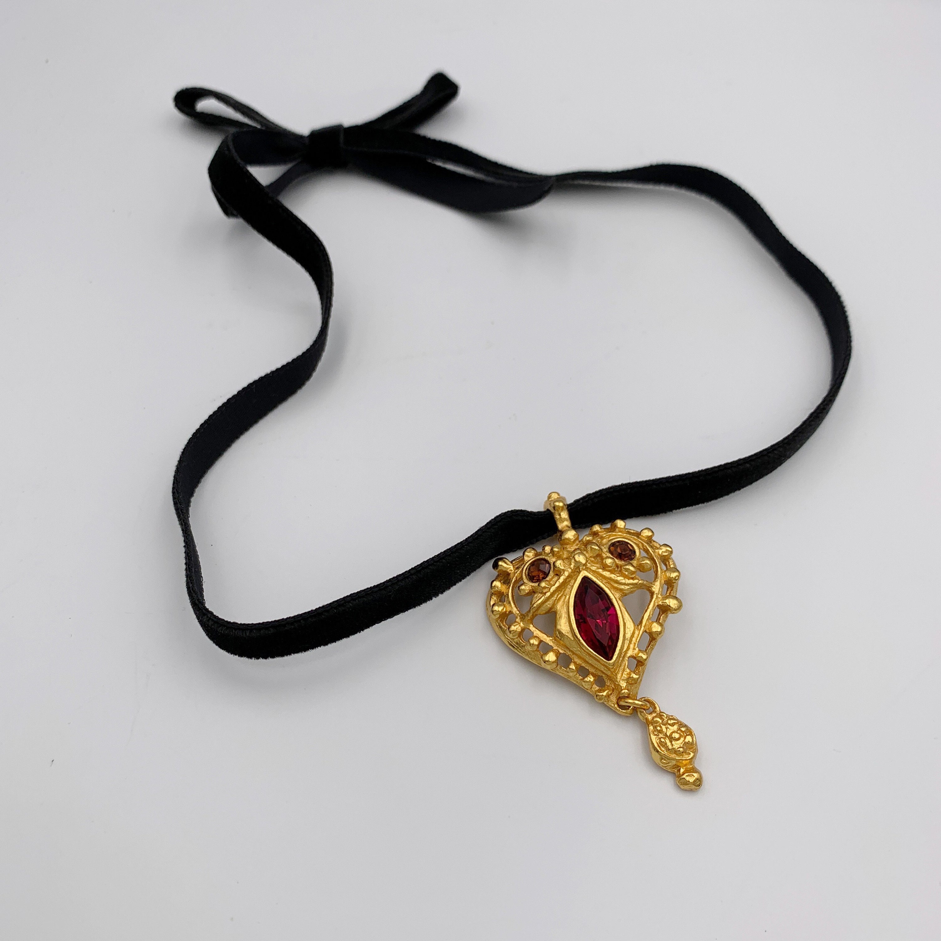 Christian Lacroix Vintage Baroque Heart Pendant Top Choker Necklace