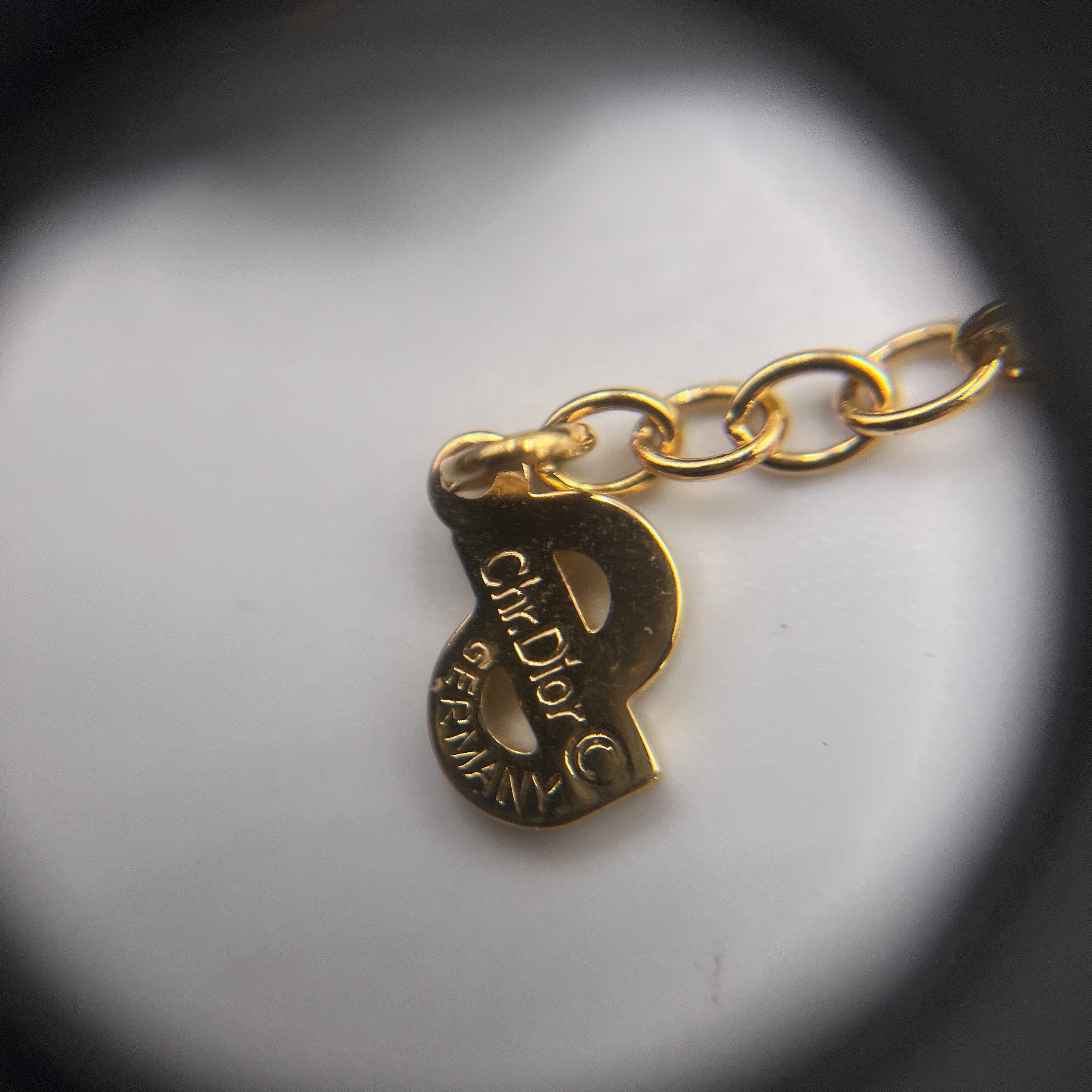 クリスチャン ディオール ヴィンテージ ロゴ コイン ゴールド メッキ