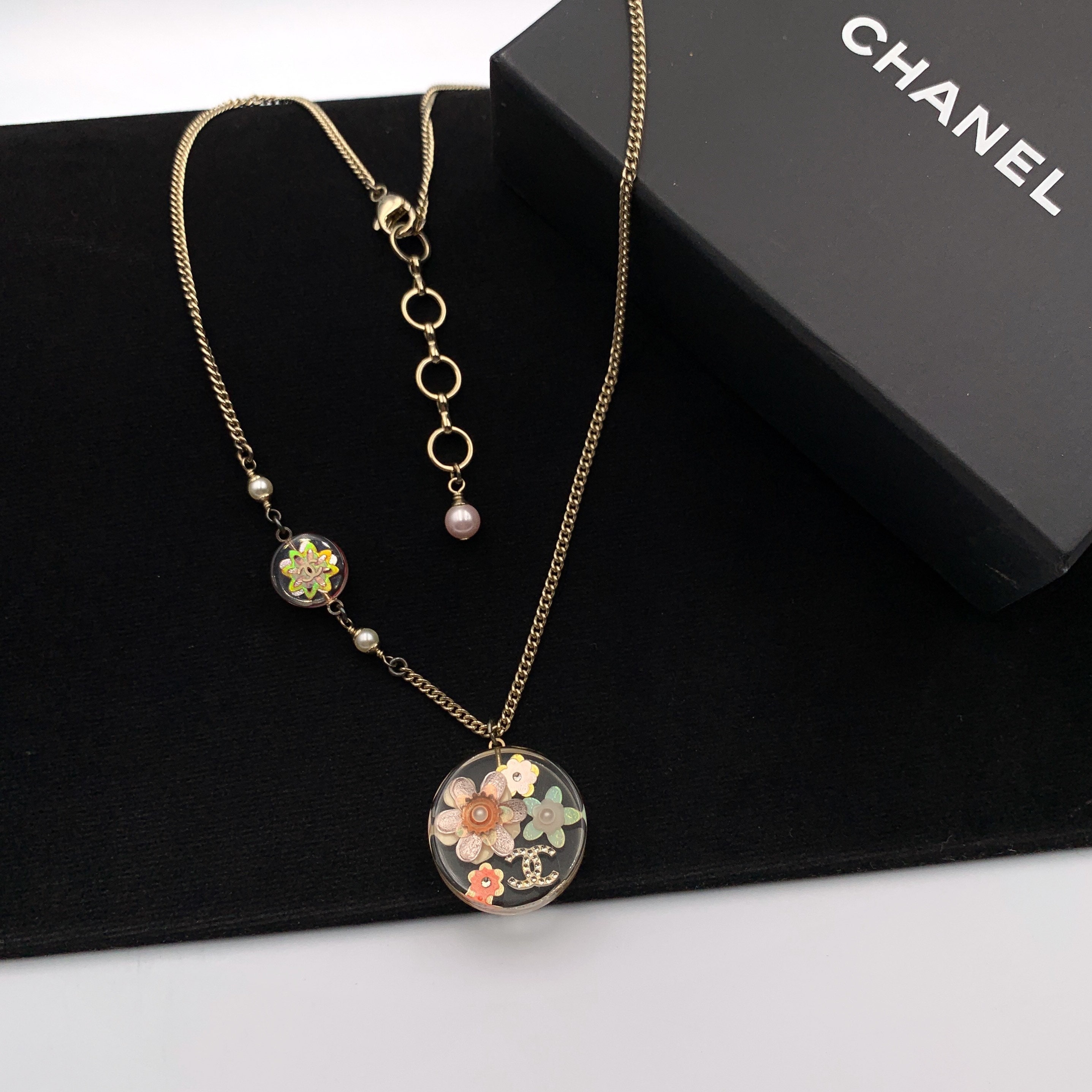 CHANEL Resin Flower CC Necklace Light Gold 