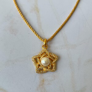 VALENTINO Vintage Star with Faux Pearl Pendant Necklace