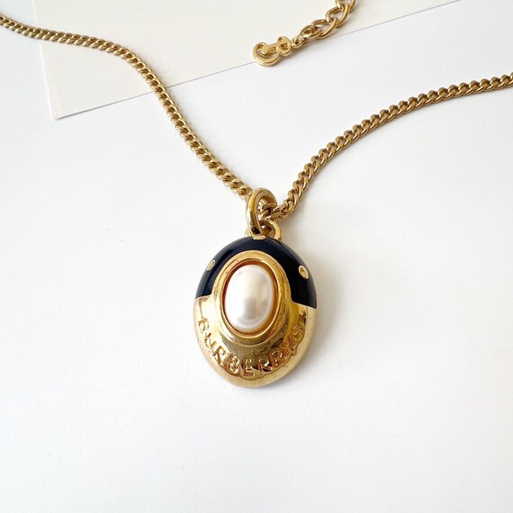 BURBERRYS Vintage Faux Pearl Enamel Oval Pendant Necklace - Etsy