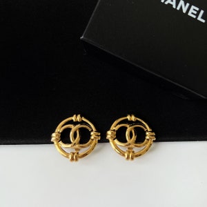 CHANEL Vintage 1994 Gold Plated Logo Round Shape Clip on Earrings