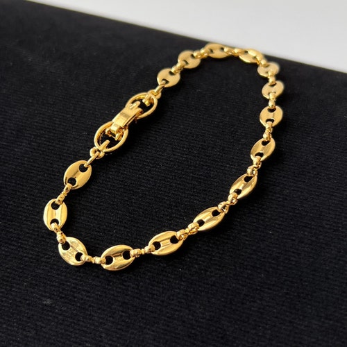 GIVENCHY Vintage gold plated chain shops Bracelet