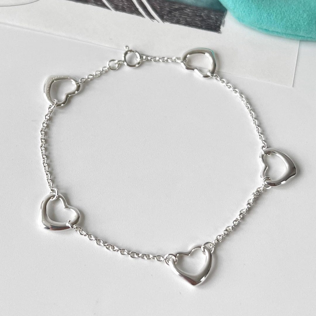 【Tiffany&Co】☆ブレスレット☆Open Heart Bracelet Elsa Peretti® Open Heart bracelet in 18k gold, medium