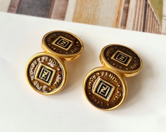 FENDI Vintage Logo Myntklämma Örhängen