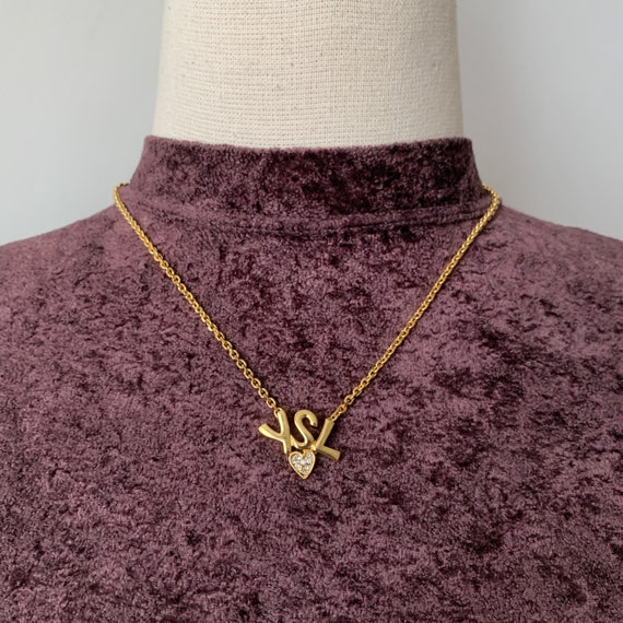 Louis Vuitton Gold Plated LV Logo Pendant on Chain/Necklace