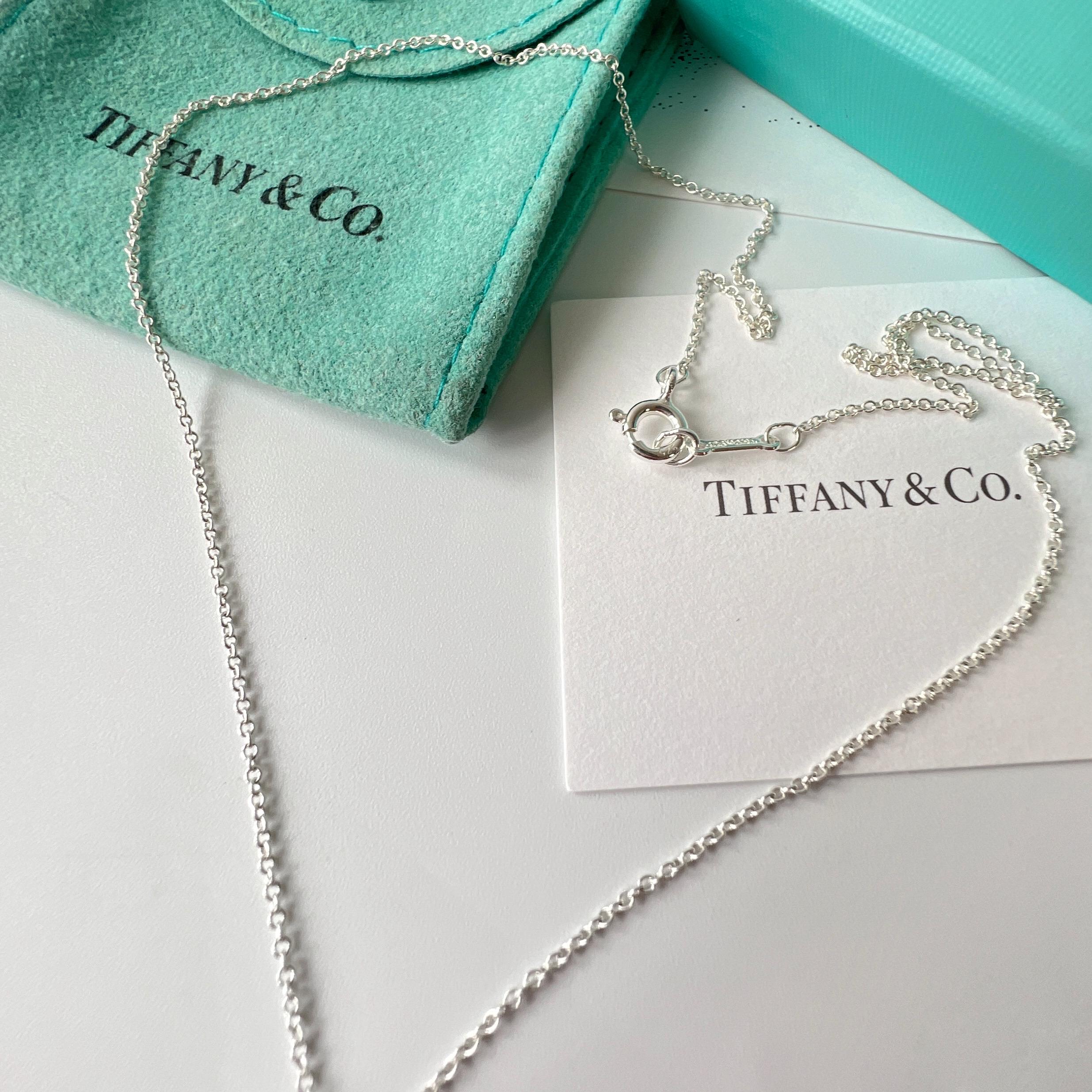 ✨Tiffany necklace✨ティファニーネックレス　フラワー　SV925 Tiffany & Co. Flower Pendant Necklace in 925 Sterling Silver