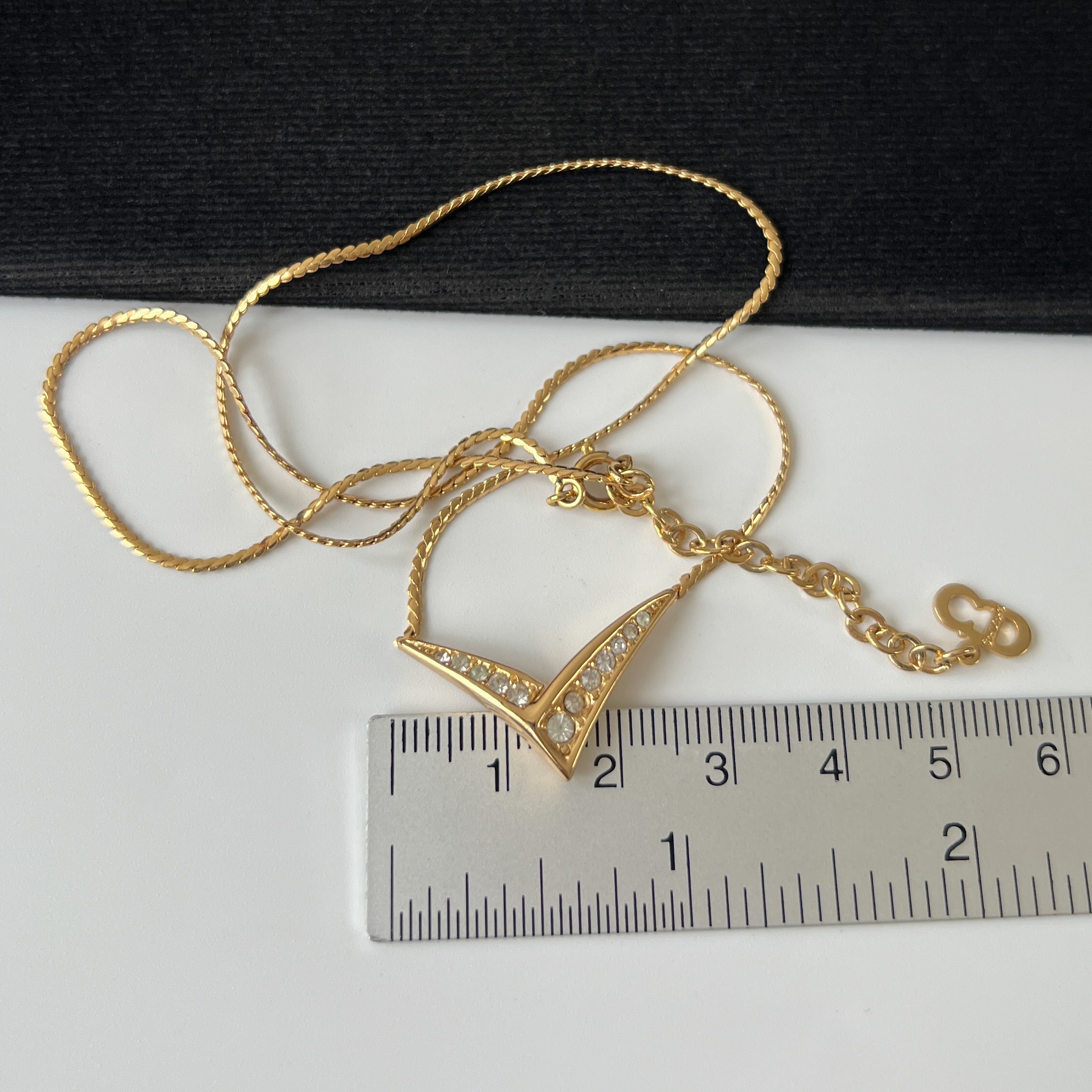 Christian Dior Vintage V Shape Crystal Necklace - Etsy Canada