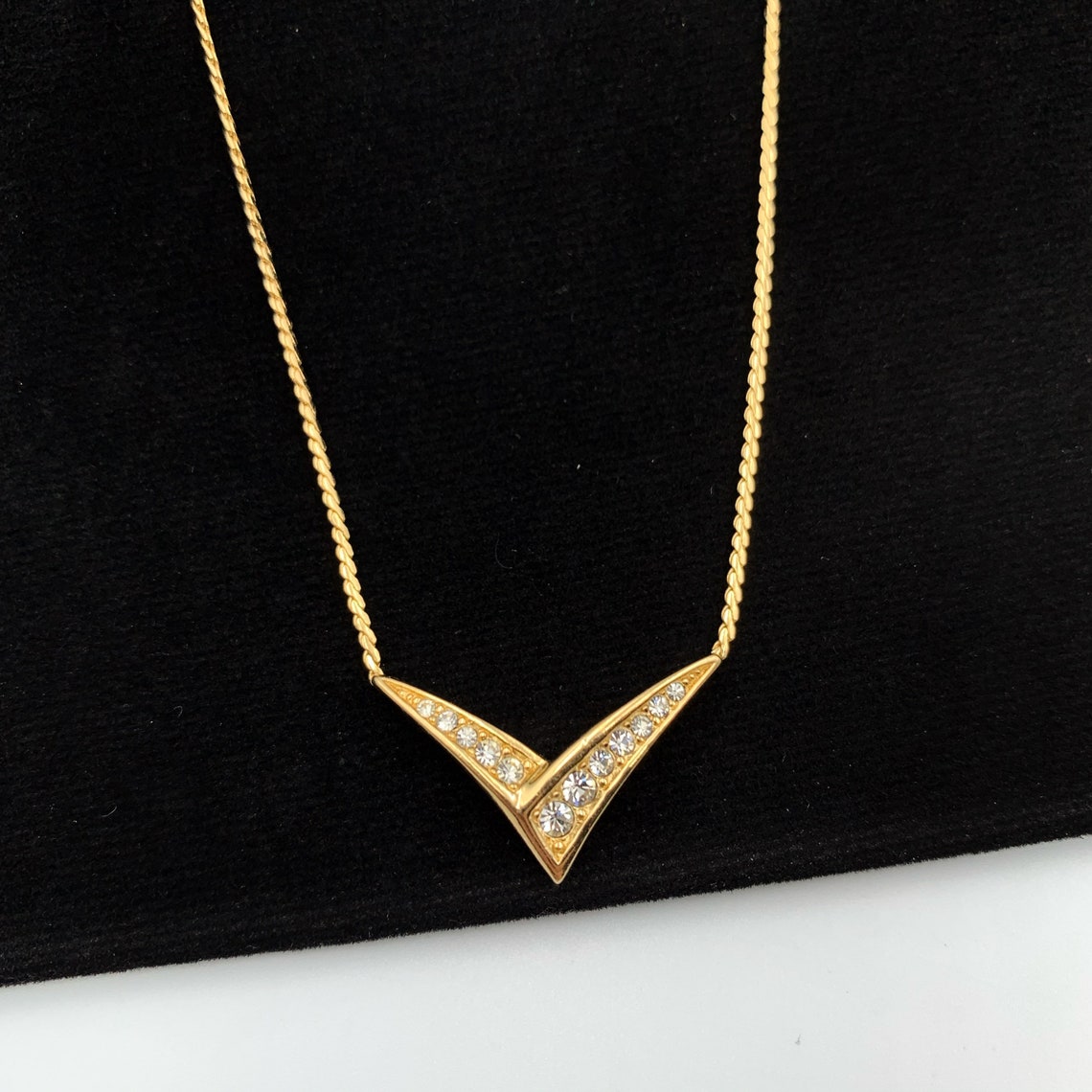 Christian Dior Vintage V Shape Crystal Necklace Etsy