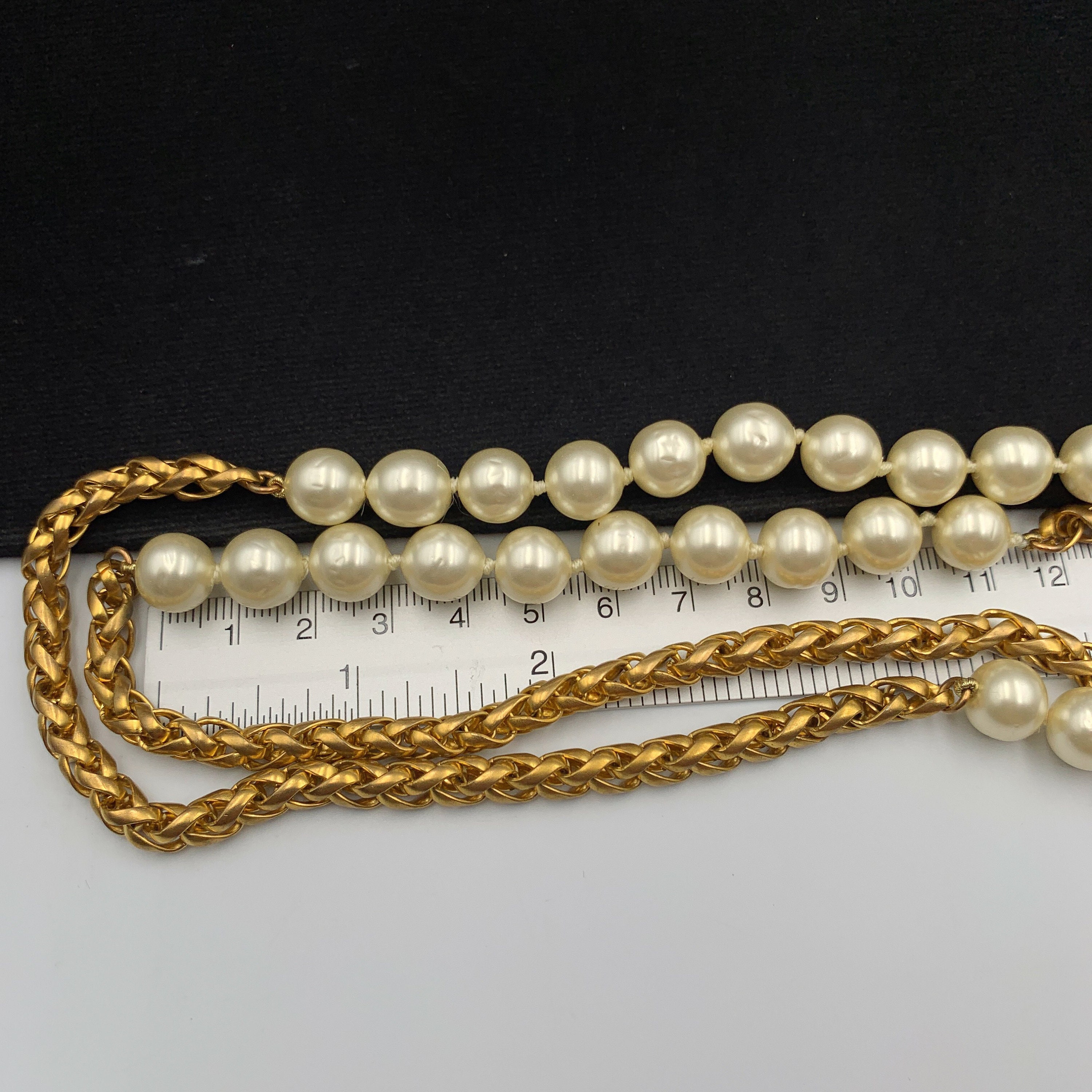 アクセサリー VINTAGE 2006 CHANEL FAKE PEARL NECKLACE IMG_0582_1200x1200.png?v=