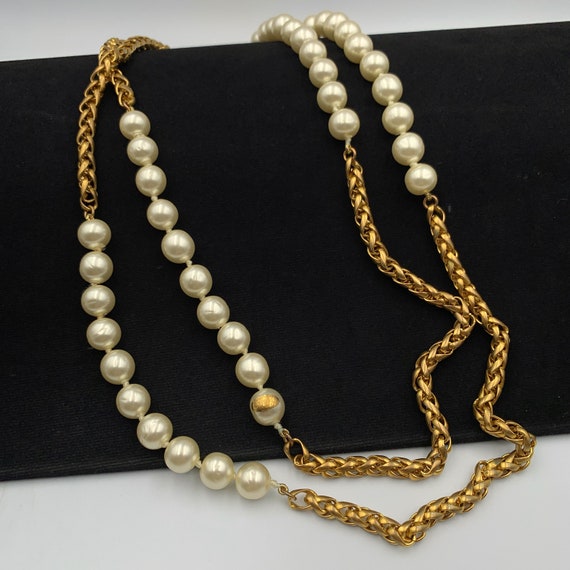 Vintage 90s CHANEL Chain Link Faux Pearl Long Necklace 