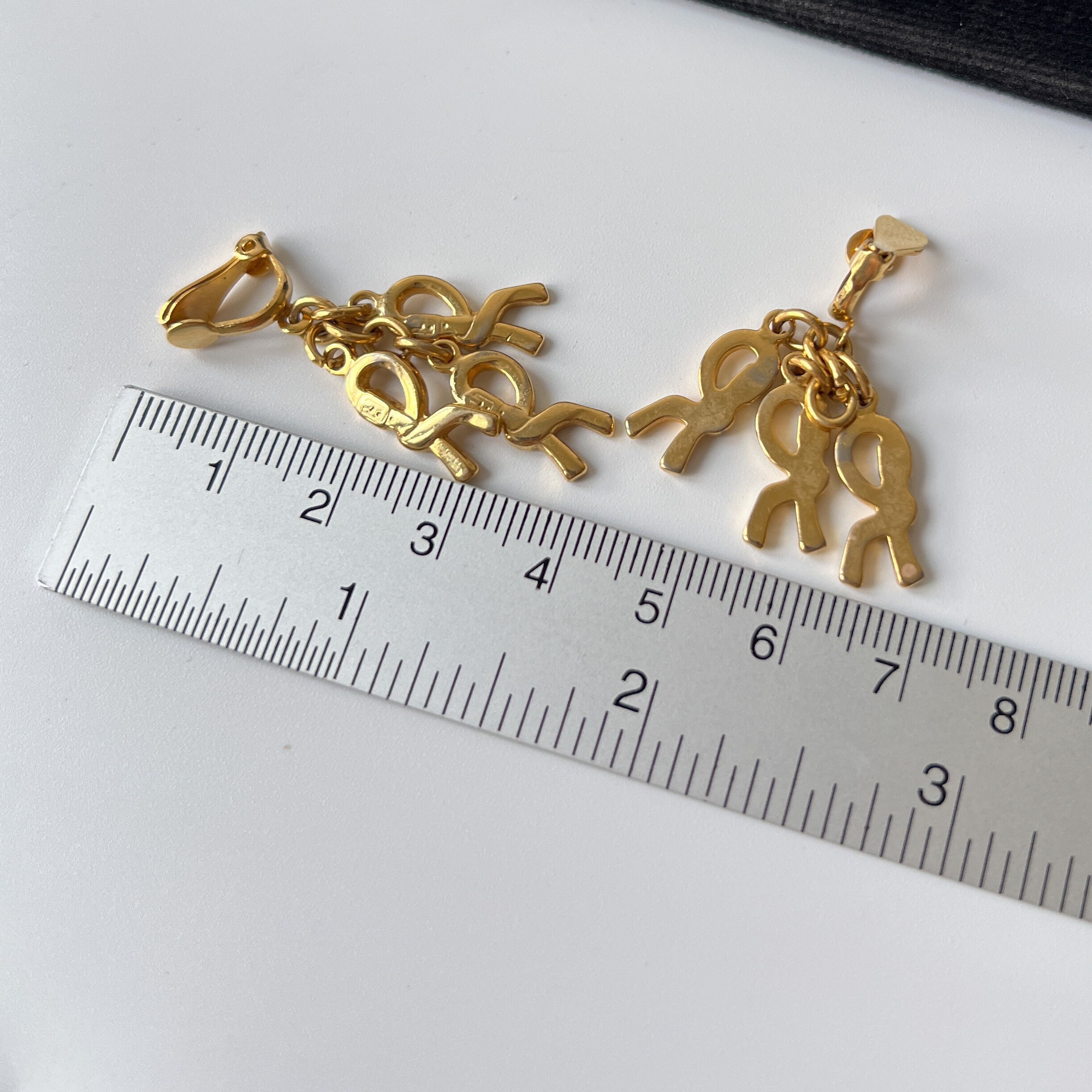 ヴィンテージロベルタチャーム il_fullxfull.3806452032_2lup.jpg