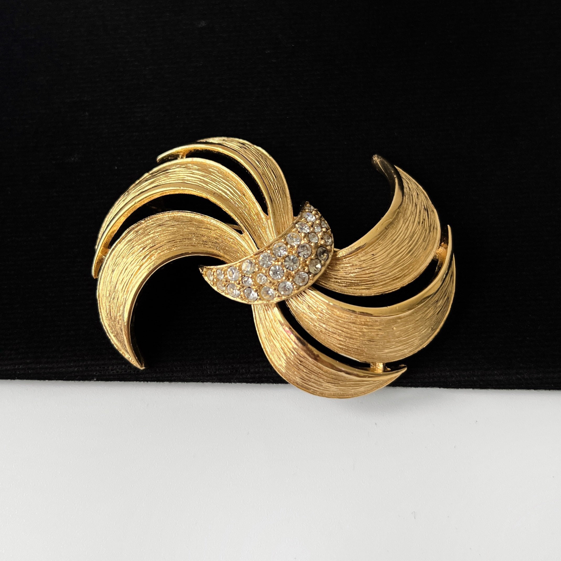 Givenchy Vintage Gold Plated Brooch/pin - Etsy