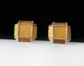 LANVIN Vintage Gold Plated Clip on Earrings