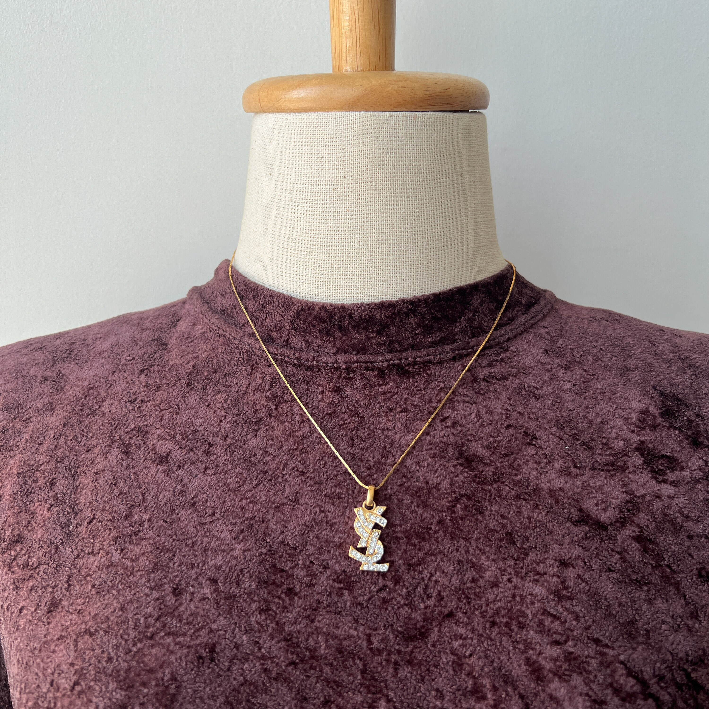 YSL ヴィンテージ ゴールドメッキ YSL ロゴ クリスタル ペンダント