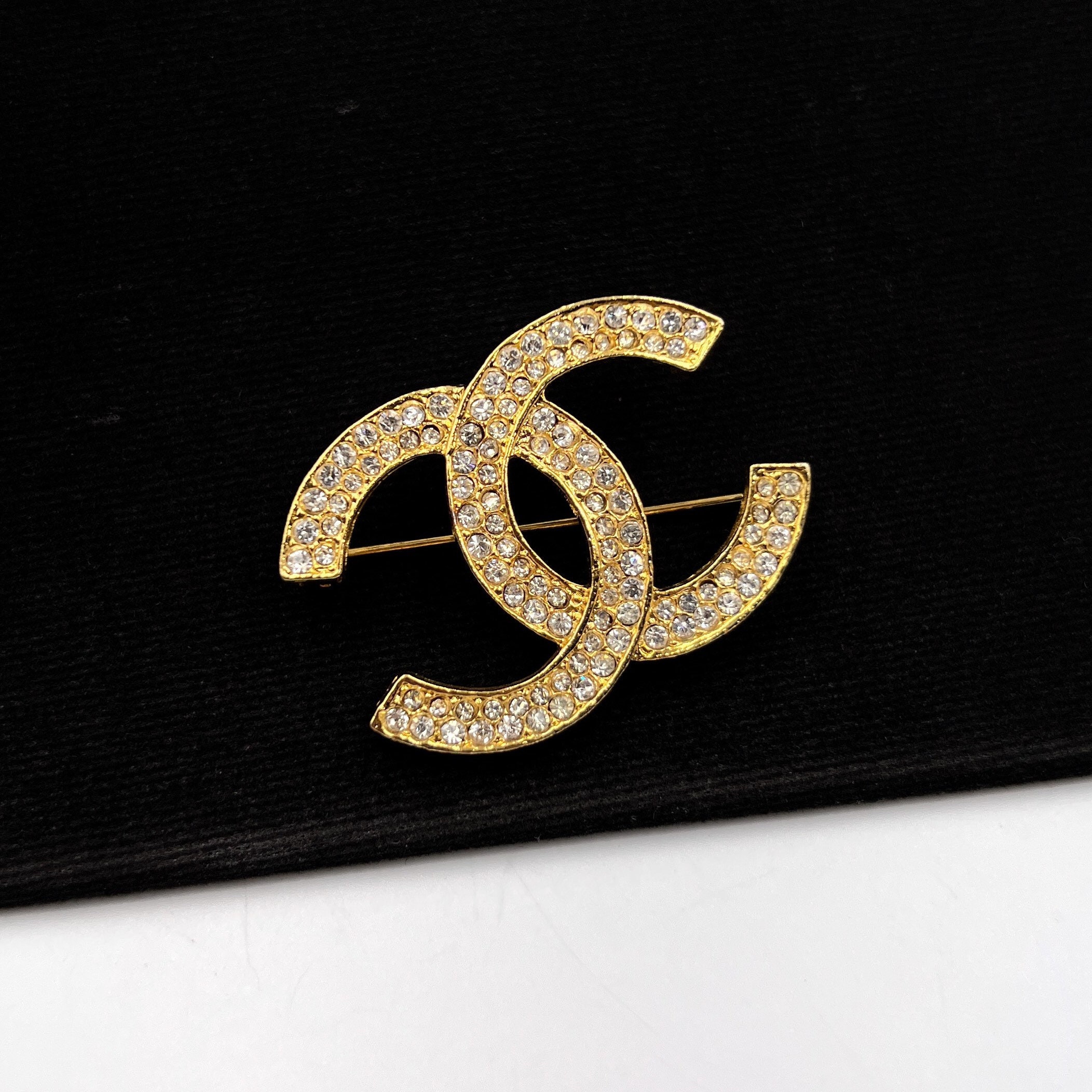 Vintage Coco Chanel Gabrielle Mademoiselle Brooch CC Logo Pin Einna Sirrod #31 Vintage Coco Chanel Gabrielle Mademoiselle Brooch CC Logo Pin Einna Sirrod