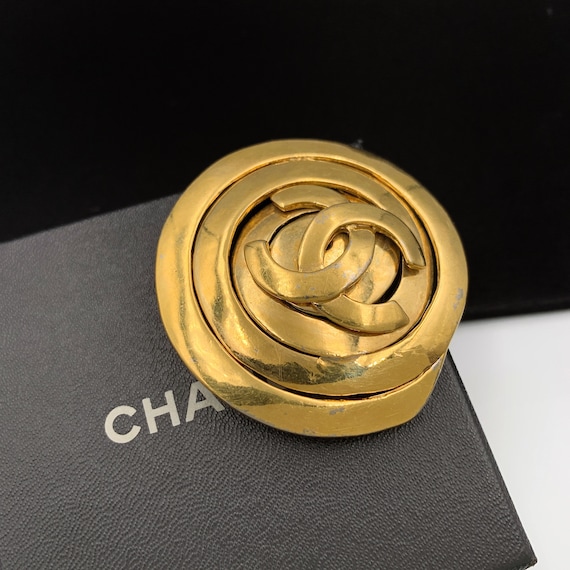 CHANEL CLASSIC GOLD LARGE BIG CC LOGO PEARLS CRYSTALS BROOCH PIN