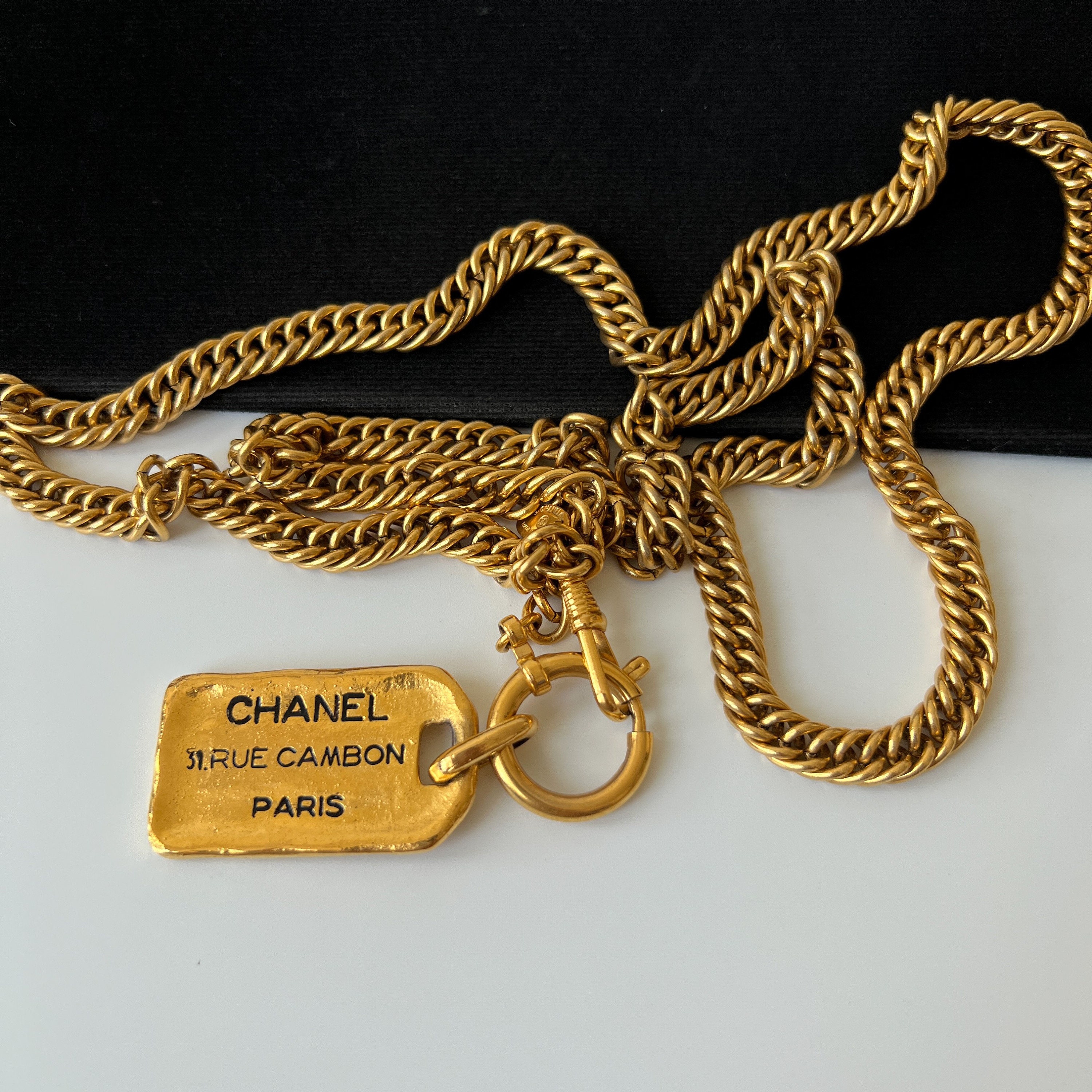 CHANEL ヴィンテージ ネームタグ ロゴ ペンダント ネックレス - Etsy 日本