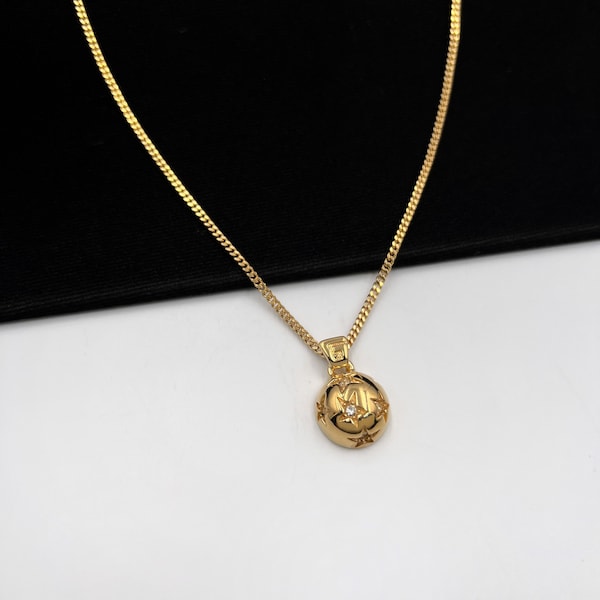GIVENCHY Vintage Star Ball Crystal Pendant Necklace