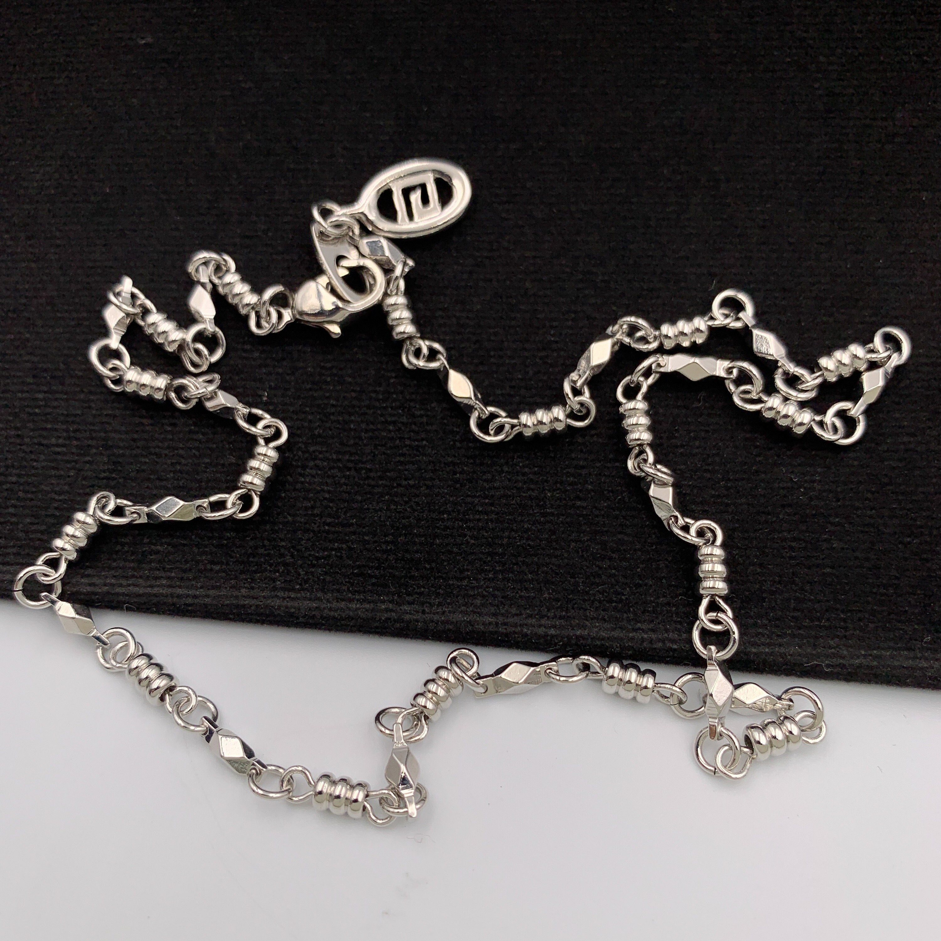 GIVENCHY Vintage Twist Chain Link Silver Necklace Etsy UK