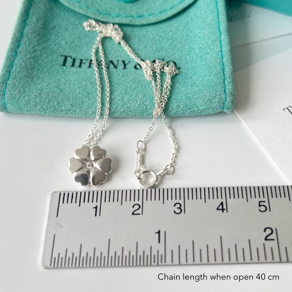 ✨Tiffany necklace✨ティファニーネックレス　フラワー　SV925 Tiffany & Co. Flower Pendant Necklace in 925 Sterling Silver