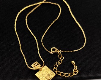 カールラガーフェルド ネックレス ビンテージ KL刻印 ゴールド il_1080xN.3602438201_t69n.jpg