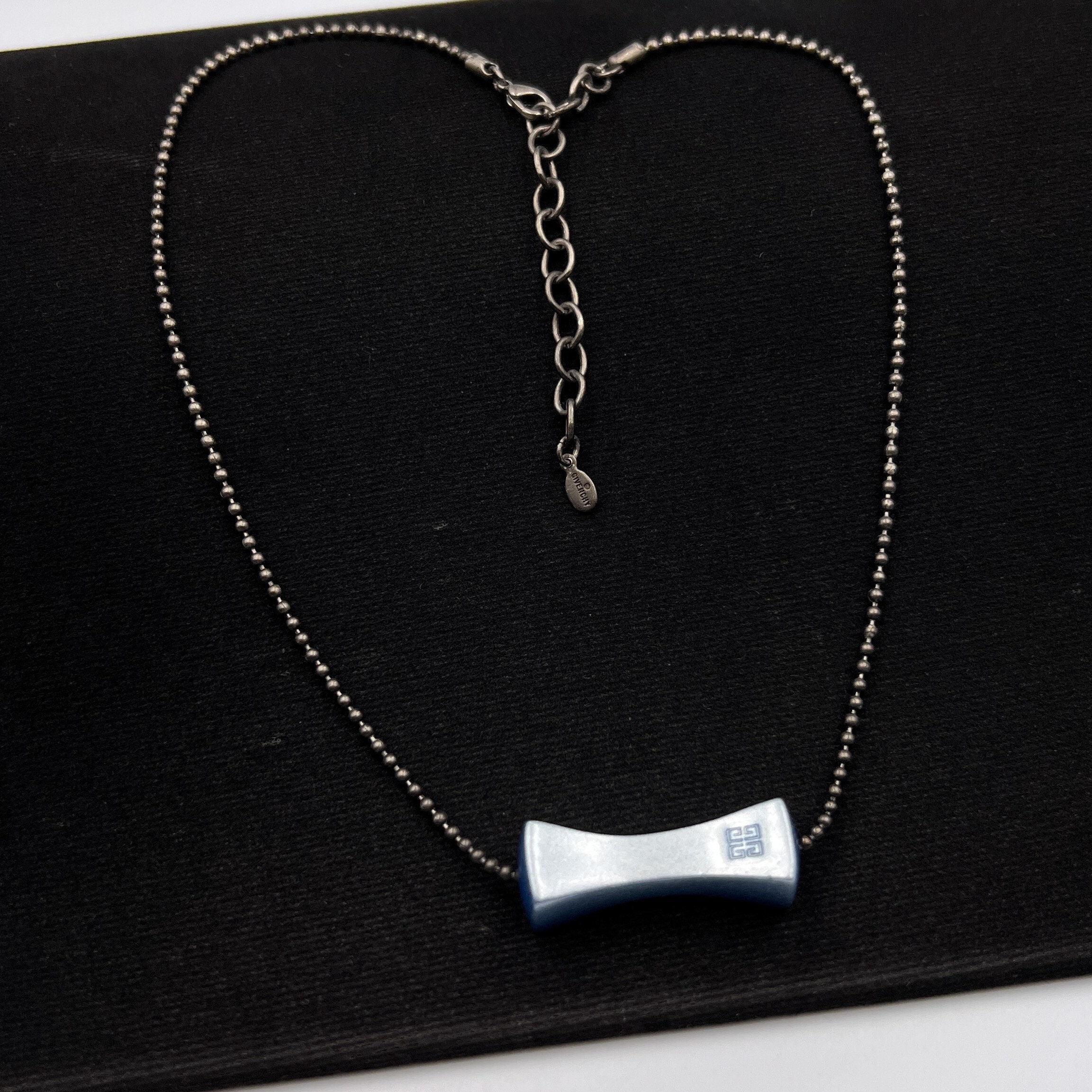 GIVENCHY Vintage Black Silver Plated Chain With Pendant