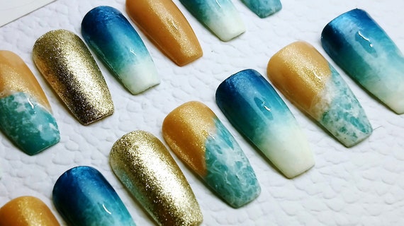 On The Beach Reusable Nails Press On Nails