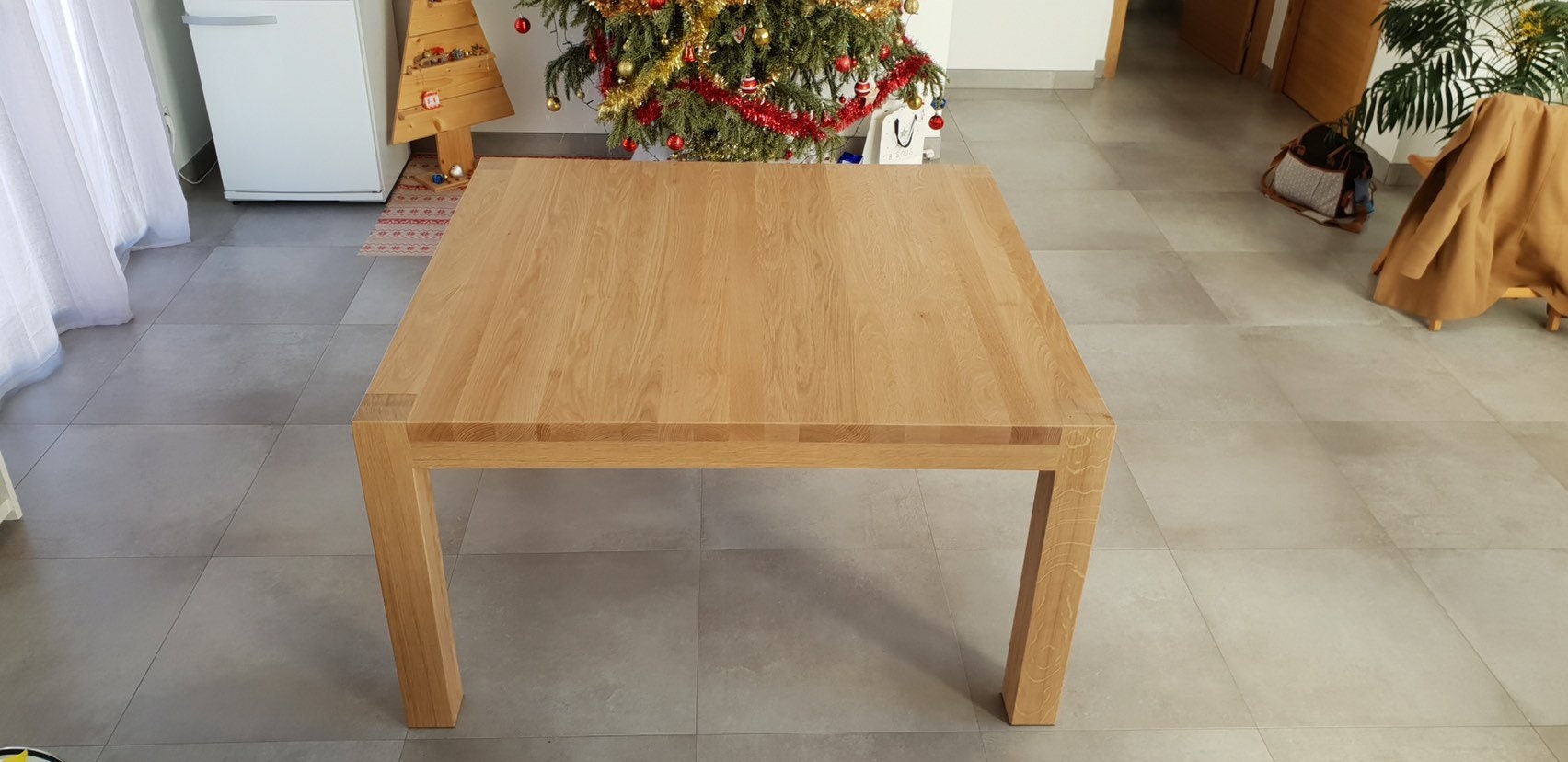 Table Dhyana
