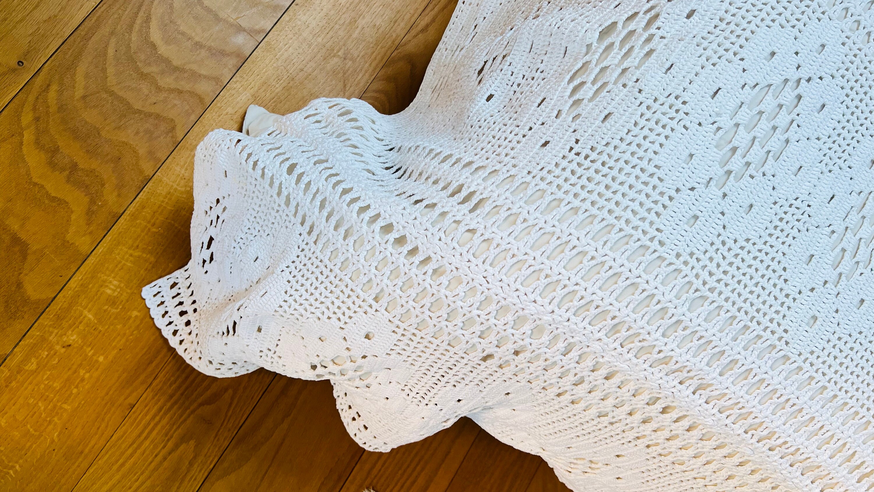 Couvre-lit crochet fait main -excellent état- 212 x 204 cm - Catawiki Couvre-lit crochet fait main -excellent état- 212 x 204 cm - Catawiki