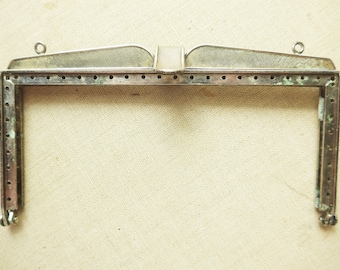 Vintage Purse Frame - 1940th - Good Condition - Solid Clasp - Art and Craft Supply