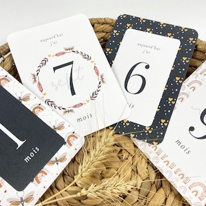 Cartes étapes bébé, naissance, première année, décoration bohème , motifs bébé fille ou garçon