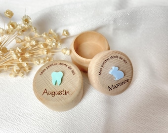 Personalized wooden tooth box, baby teeth keepsake with engraved first name, little mouse or tooth motif, child birth gift