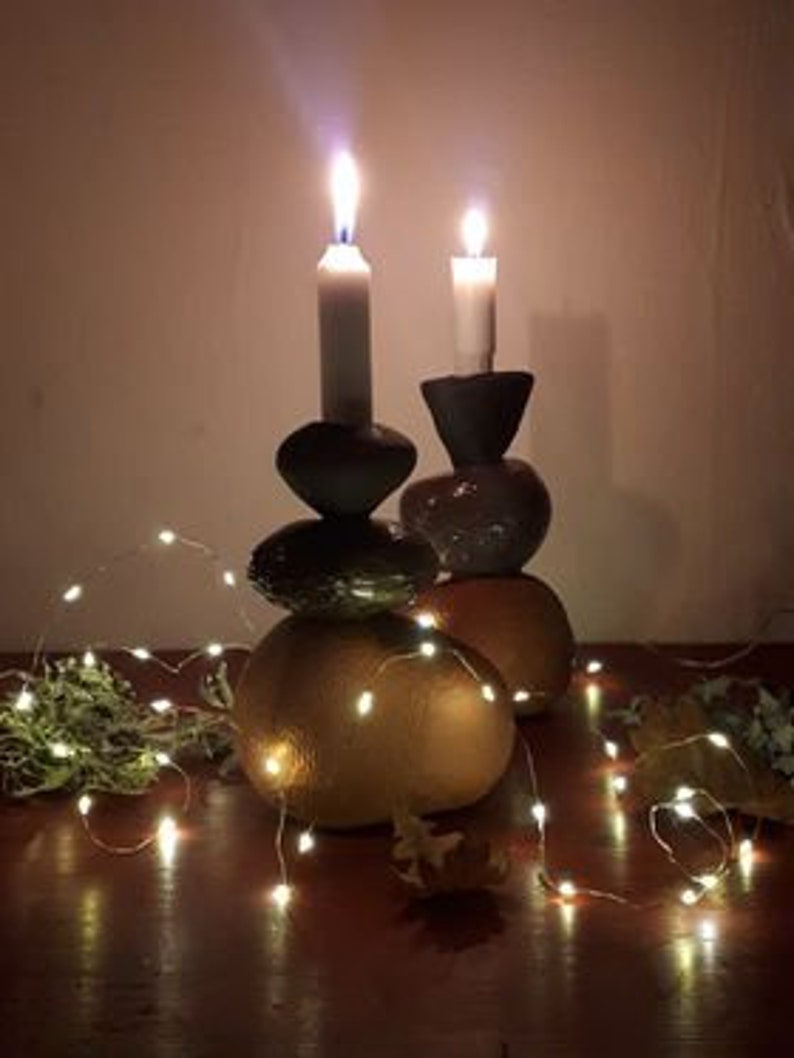 Handgemachter Kerzenhalter aus Keramik, Steinzeug-Kerzenhalter, Keramik-Dekoration, Keramik-Dekor, Kerzenliebhaber-Geschenk Bild 9
