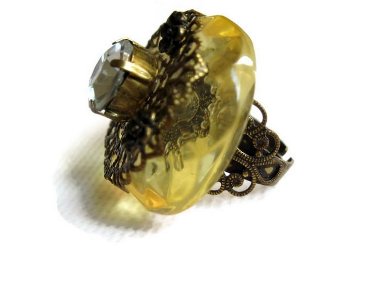 Vintage Art Deco Brass Rhinestone Faceted Lucite Apple Juice Statement Button Ring image 1